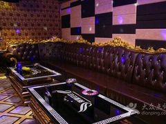 -圣地雅歌KTV(市府广场店)