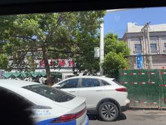 -岳记羊肠馆(陵园小区店)