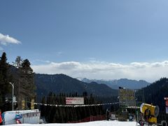 -丝绸之路山地度假区滑雪场
