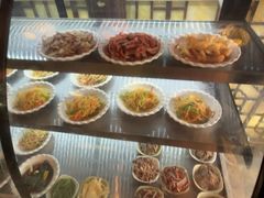 -金杨拉面王小吃面馆·牛三宝面·红烧牛肉粉