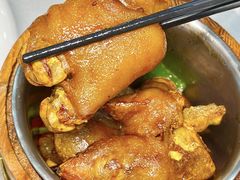 -盛记顺德高佬猪杂粥