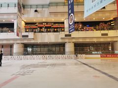 -冰纷万象滑冰场(二七万象城店)