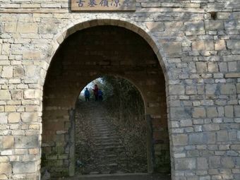 龙游县灵鹫峰风景区-停车场