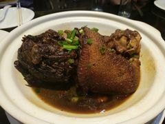 -老码头黑皮肘子锅包肉熏酱水饺(文政街店)