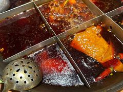 -周小明火锅(黑金冠社区店)