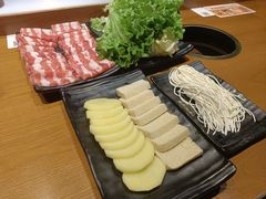 -呷哺呷哺 黄金牧场 (欢乐谷店)