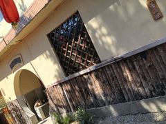 -旺角小渔村·海肠捞饭开创者(环山路店)