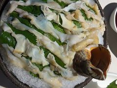 -红鼎豆捞·非遗鲍皇汤火锅(宝丰路店)