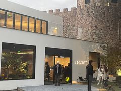 门面-J Create城市露营咖啡·简餐·宠物(上海动物园店)