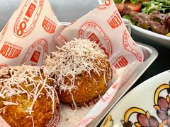 -BOTTEGA意库(中骏世界城店)