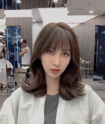 -东秀护肤造型