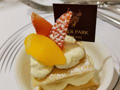 草莓拿破仑-Deer Park鹿园西餐(仁恒置地广场店)