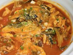 -魏铭鱼头捞饭(晋阳路店)