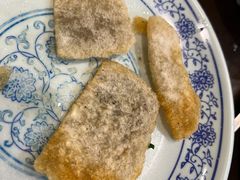 老北京炸灌肠-门框胡同百年卤煮(新街口店)