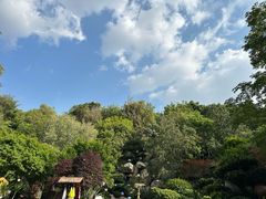 -七彩云南古滇温泉山庄