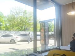 -麦当劳(健德桥得来速店)
