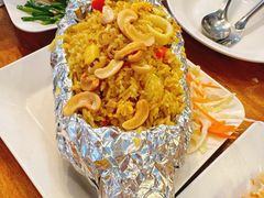 -两兄弟Song Pee Nong(2号店)