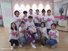 -爱月宝月嫂·育儿嫂(哈尔滨总店)