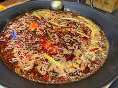 -沸炉重庆老火锅(军事博物馆店)