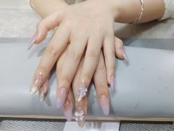 -艾珂·美甲美睫