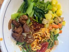 招牌四合一-秦君宝手擀菠菜面(金花路店)