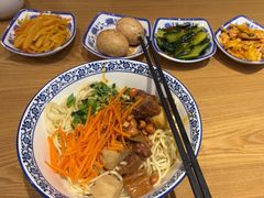 -舌尖尖·兰州牛肉面(浦东机场店)