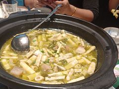 -梁家大院•农家菜(昆山会展中心店)