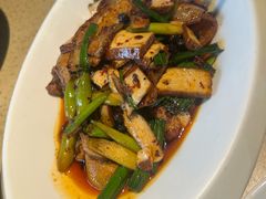 -铜锣湾·有麝自然香(重庆新天地店)