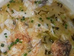 -渔语鱼酸菜鱼新川菜(来福士店)