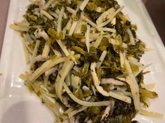 雪菜竹笋肉丝-雪园上海饭店(港湾1号店)