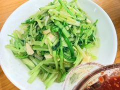 水芹香干-品鲜村农家菜·阳澄湖大闸蟹(总店)
