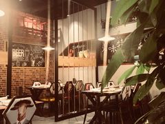 -丽伟的串·烧烤·砂锅(季景天地店)