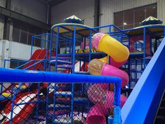 -反弹空间蹦床主题乐园