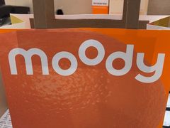 -moody彩瞳(环宇城店)