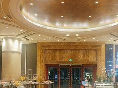 -怡聚轩全日制自助餐厅(大中华喜来登酒店)