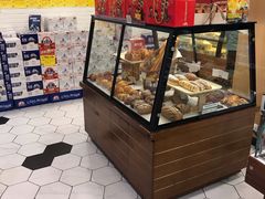 面包甜点陈列柜-光明牛奶棚(南泉店)