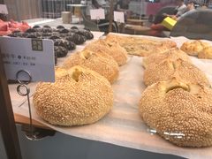-奈雪的茶(湖滨银泰in77C区PRO店)