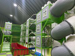 -C7城市运动空间·蹦床·健身·团建