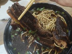 -小龙大肉面馆