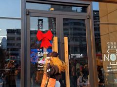 -星巴克臻选(济南万达店)