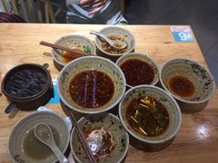 -默记孙抄手(经开万达店)