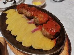 俄式传统肉饼配土豆泥-俄士厨房(环球港店)