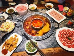 -晓宇重庆火锅(大唐不夜城店)