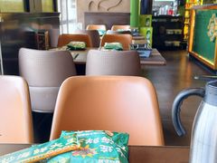 -曼听小寨海鲜烧烤·大连辣炒大王(盖州街店)
