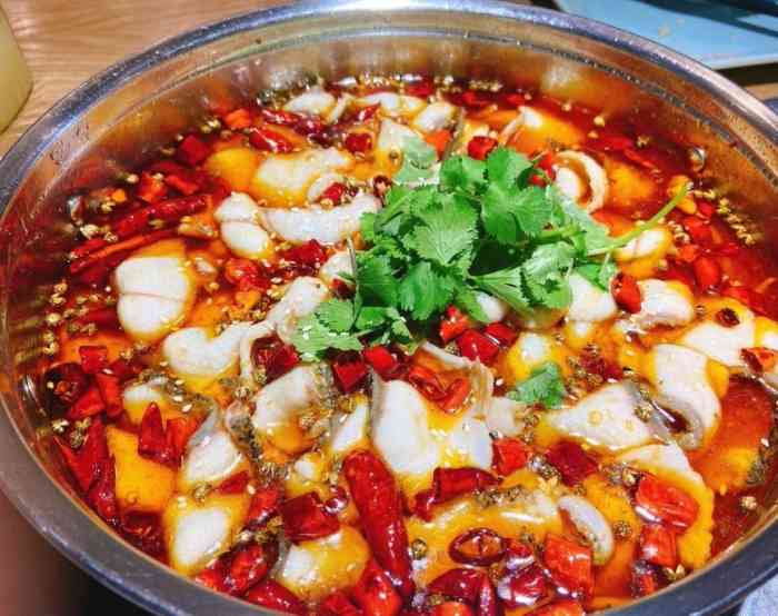 立标杆麻辣鱼沈家门店