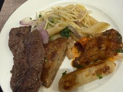 -圣丰索菲特·2 On 988 Café 自助餐厅