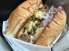 -TRIPS BURGER(大钟寺店)