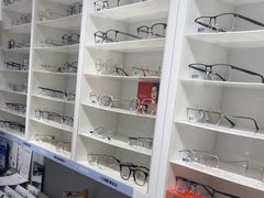 -天空之镜眼镜店蔡司依视路授权店(天通苑店)