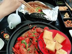 -何师烧烤Pro ·江湖川菜·小龙虾·精酿(太古里旗舰店)
