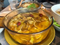 -半山腰·云南菜(侨福芳草地店)